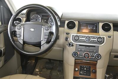 2016 Land Rover LR4 HSE LUX NAV BK/CAM HTD STS ROOF FRESH TRADE   - Photo 24 - Stafford, TX 77477
