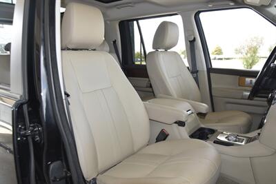 2016 Land Rover LR4 HSE LUX NAV BK/CAM HTD STS ROOF FRESH TRADE   - Photo 33 - Stafford, TX 77477