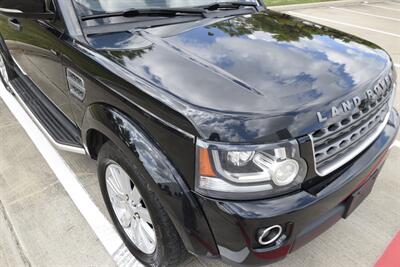 2016 Land Rover LR4 HSE LUX NAV BK/CAM HTD STS ROOF FRESH TRADE   - Photo 11 - Stafford, TX 77477