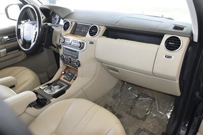 2016 Land Rover LR4 HSE LUX NAV BK/CAM HTD STS ROOF FRESH TRADE   - Photo 29 - Stafford, TX 77477