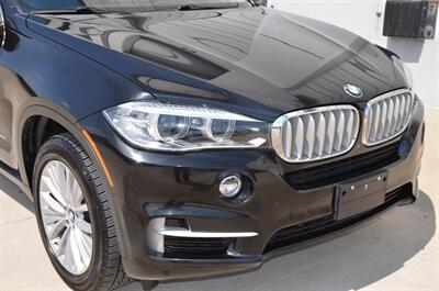 2014 BMW X5 xDrive50i $75K MSRP REAR SHADE PKG LANE ASIST NICE   - Photo 11 - Stafford, TX 77477