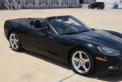 2005 Chevrolet Corvette CONVERTIBLE 6SPD MANUAL 31K ORIG MILES IMMACULATE   - Photo 6 - Stafford, TX 77477