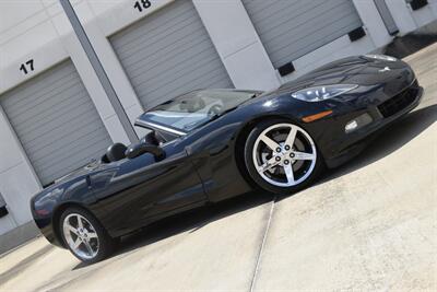 2005 Chevrolet Corvette CONVERTIBLE 6SPD MANUAL 31K ORIG MILES IMMACULATE   - Photo 33 - Stafford, TX 77477