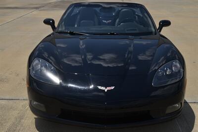 2005 Chevrolet Corvette CONVERTIBLE 6SPD MANUAL 31K ORIG MILES IMMACULATE   - Photo 2 - Stafford, TX 77477