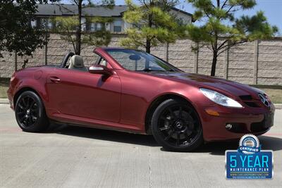 2005 Mercedes-Benz SLK 350 ROADSTER 55K LOW MILES GARAGED NEW TRADE   - Photo 1 - Stafford, TX 77477