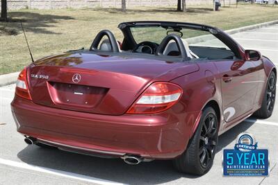 2005 Mercedes-Benz SLK 350 ROADSTER 55K LOW MILES GARAGED NEW TRADE   - Photo 16 - Stafford, TX 77477