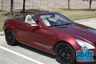 2005 Mercedes-Benz SLK 350 ROADSTER 55K LOW MILES GARAGED NEW TRADE   - Photo 8 - Stafford, TX 77477