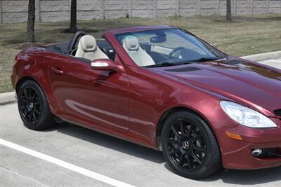 2005 Mercedes-Benz SLK 350 ROADSTER 55K LOW MILES GARAGED NEW TRADE   - Photo 7 - Stafford, TX 77477