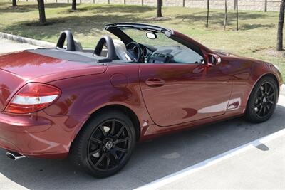 2005 Mercedes-Benz SLK 350 ROADSTER 55K LOW MILES GARAGED NEW TRADE   - Photo 20 - Stafford, TX 77477