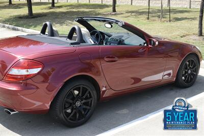 2005 Mercedes-Benz SLK 350 ROADSTER 55K LOW MILES GARAGED NEW TRADE   - Photo 20 - Stafford, TX 77477