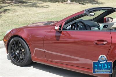 2005 Mercedes-Benz SLK 350 ROADSTER 55K LOW MILES GARAGED NEW TRADE   - Photo 21 - Stafford, TX 77477