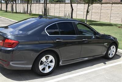 2012 BMW 528i PREM PKG P/SENSOR ROOF HTD STS HWY MILES NICE   - Photo 16 - Stafford, TX 77477