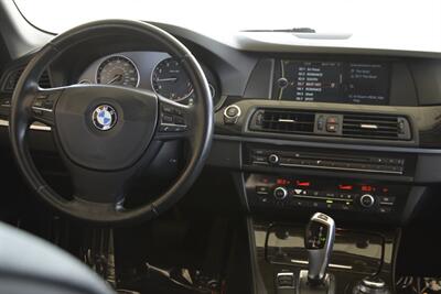 2012 BMW 528i PREM PKG P/SENSOR ROOF HTD STS HWY MILES NICE   - Photo 24 - Stafford, TX 77477