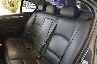 2012 BMW 528i PREM PKG P/SENSOR ROOF HTD STS HWY MILES NICE   - Photo 38 - Stafford, TX 77477