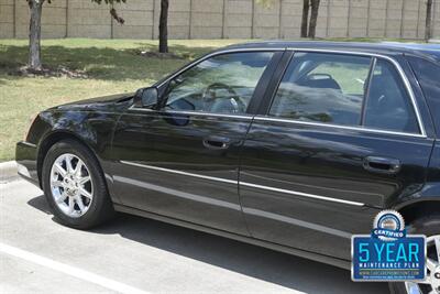 2011 Cadillac DTS LUXURY COLLECTION 66K LOW MILES LTHR ROOF HTD SEAT   - Photo 20 - Stafford, TX 77477