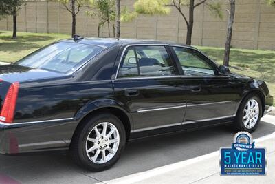 2011 Cadillac DTS LUXURY COLLECTION 66K LOW MILES LTHR ROOF HTD SEAT   - Photo 19 - Stafford, TX 77477