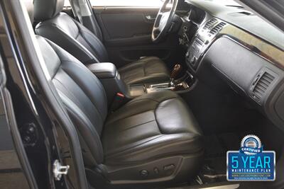 2011 Cadillac DTS LUXURY COLLECTION 66K LOW MILES LTHR ROOF HTD SEAT   - Photo 35 - Stafford, TX 77477