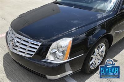 2011 Cadillac DTS LUXURY COLLECTION 66K LOW MILES LTHR ROOF HTD SEAT   - Photo 10 - Stafford, TX 77477