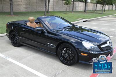2012 Mercedes-Benz SL 550 TOP LOADED 66K LOW MILES NEW TRADE IN NICE   - Photo 5 - Stafford, TX 77477