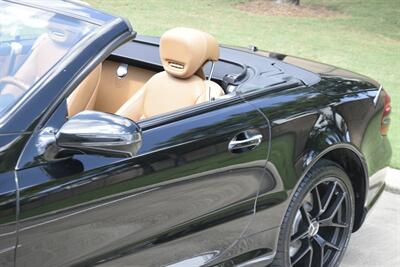 2012 Mercedes-Benz SL 550 TOP LOADED 66K LOW MILES NEW TRADE IN NICE   - Photo 10 - Stafford, TX 77477