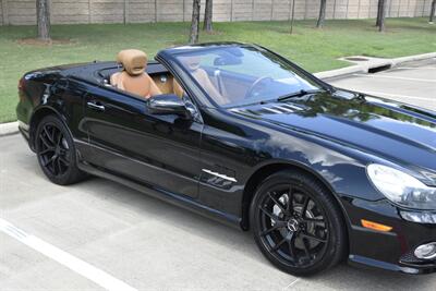 2012 Mercedes-Benz SL 550 TOP LOADED 66K LOW MILES NEW TRADE IN NICE   - Photo 7 - Stafford, TX 77477