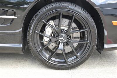2012 Mercedes-Benz SL 550 TOP LOADED 66K LOW MILES NEW TRADE IN NICE   - Photo 31 - Stafford, TX 77477
