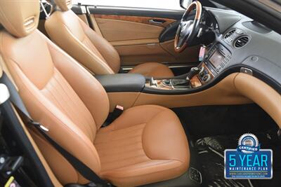 2012 Mercedes-Benz SL 550 TOP LOADED 66K LOW MILES NEW TRADE IN NICE   - Photo 28 - Stafford, TX 77477