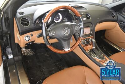 2012 Mercedes-Benz SL 550 TOP LOADED 66K LOW MILES NEW TRADE IN NICE   - Photo 25 - Stafford, TX 77477