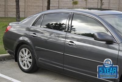 2010 Toyota Avalon LIMITED 89K LOW MILES LTHR HTD SEATS S/ROOF CLEAN   - Photo 8 - Stafford, TX 77477