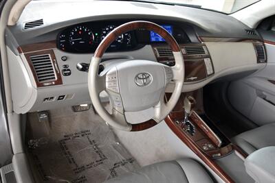 2010 Toyota Avalon LIMITED 89K LOW MILES LTHR HTD SEATS S/ROOF CLEAN   - Photo 31 - Stafford, TX 77477