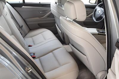 2011 BMW 535i PREM PKG NAV BK/CAM 50K MILES NEW TRADE IN   - Photo 36 - Stafford, TX 77477