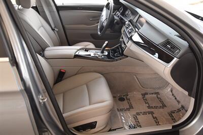 2011 BMW 535i PREM PKG NAV BK/CAM 50K MILES NEW TRADE IN   - Photo 30 - Stafford, TX 77477