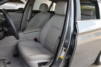 2011 BMW 535i PREM PKG NAV BK/CAM 50K MILES NEW TRADE IN   - Photo 31 - Stafford, TX 77477