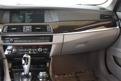 2011 BMW 535i PREM PKG NAV BK/CAM 50K MILES NEW TRADE IN   - Photo 24 - Stafford, TX 77477