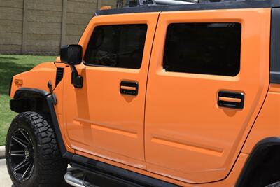 2005 Hummer H2 SUT WRAPPED CAR PLAY CUSTOM LTHR PREM WHLS NEW TRADE   - Photo 17 - Stafford, TX 77477