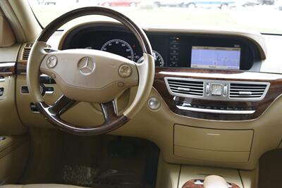 2007 Mercedes-Benz S 550 NAV ROOF HTD STS 73K LOW MILES NEW TRADE   - Photo 25 - Stafford, TX 77477