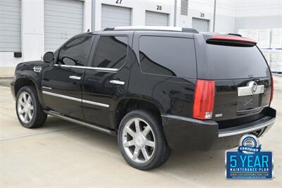 2011 Cadillac Escalade PREMIUM EDI NAV BK/CAM PWR R/BOARDS HWY MILES   - Photo 13 - Stafford, TX 77477