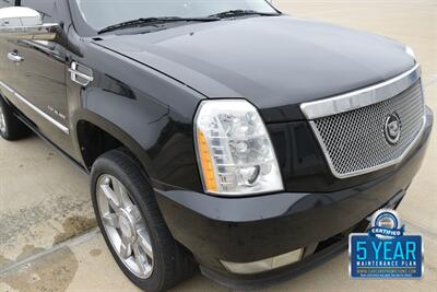 2011 Cadillac Escalade PREMIUM EDI NAV BK/CAM PWR R/BOARDS HWY MILES   - Photo 11 - Stafford, TX 77477