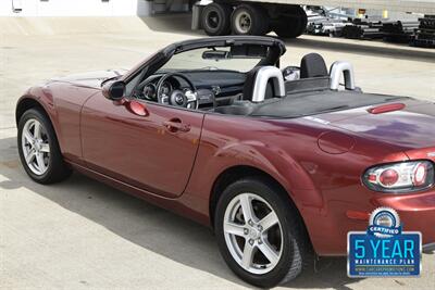 2007 Mazda MX-5 Miata SPORT AUTOMATIC 64K ORIGINAL MILES NEW TRADE IN   - Photo 15 - Stafford, TX 77477