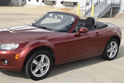 2007 Mazda MX-5 Miata SPORT AUTOMATIC 64K ORIGINAL MILES NEW TRADE IN   - Photo 7 - Stafford, TX 77477