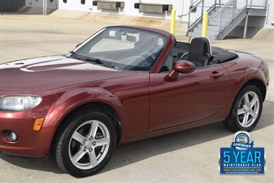 2007 Mazda MX-5 Miata SPORT AUTOMATIC 64K ORIGINAL MILES NEW TRADE IN   - Photo 7 - Stafford, TX 77477