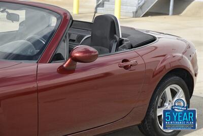 2007 Mazda MX-5 Miata SPORT AUTOMATIC 64K ORIGINAL MILES NEW TRADE IN   - Photo 9 - Stafford, TX 77477