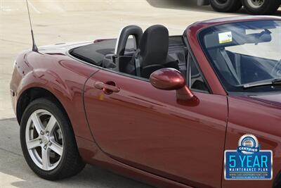 2007 Mazda MX-5 Miata SPORT AUTOMATIC 64K ORIGINAL MILES NEW TRADE IN   - Photo 8 - Stafford, TX 77477