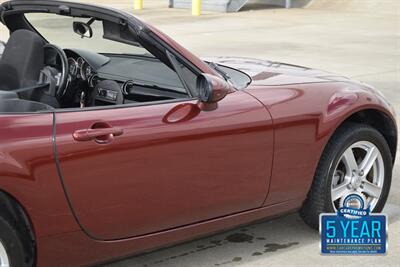 2007 Mazda MX-5 Miata SPORT AUTOMATIC 64K ORIGINAL MILES NEW TRADE IN   - Photo 18 - Stafford, TX 77477