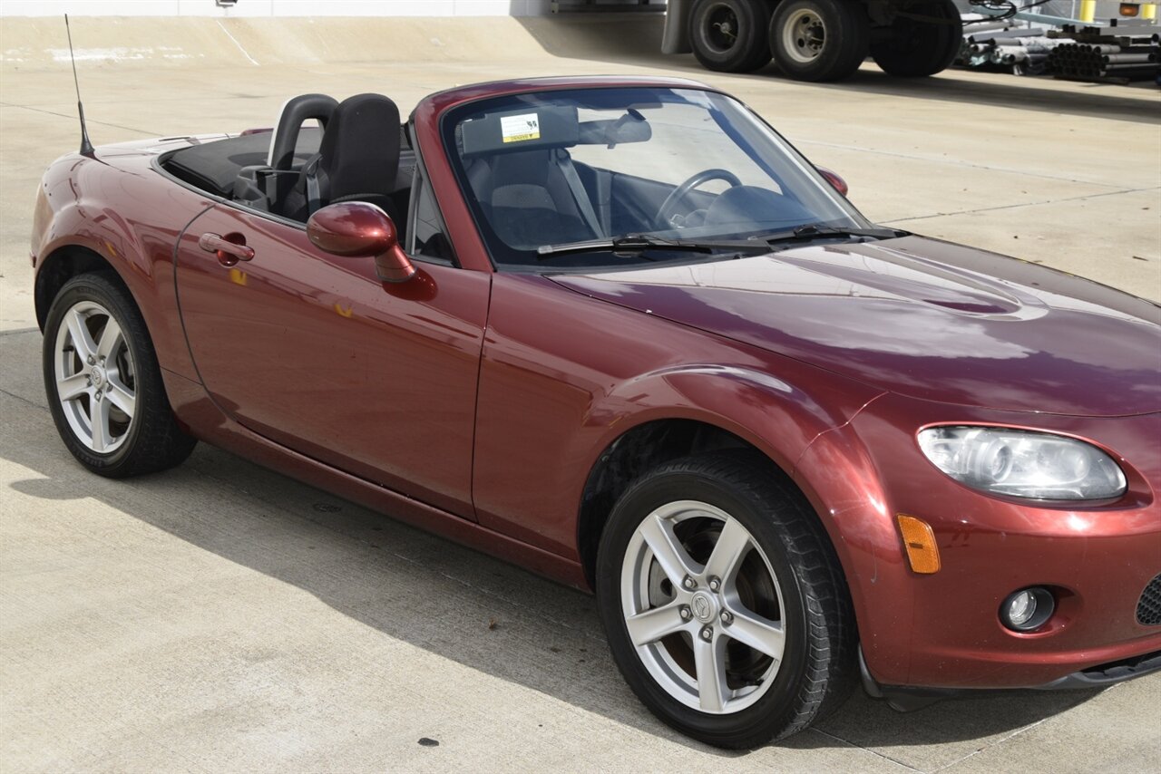 2007 Mazda MX-5 Miata Sport photo 5