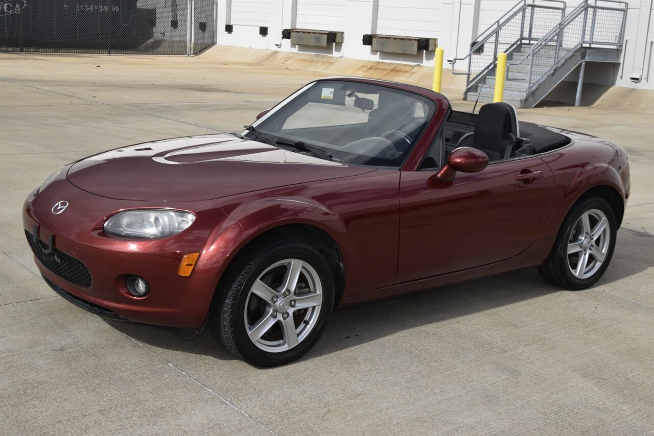 2007 Mazda MX-5 Miata Sport photo 9