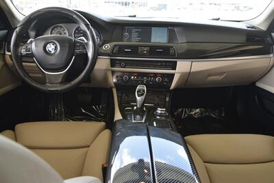 2011 BMW 550i PREM/SPORTS PKG NAV HTD STS FRESH TRADE IN   - Photo 25 - Stafford, TX 77477