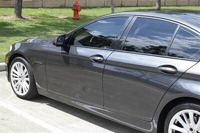 2011 BMW 550i PREM/SPORTS PKG NAV HTD STS FRESH TRADE IN   - Photo 16 - Stafford, TX 77477