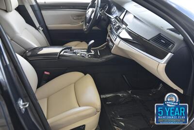 2011 BMW 550i PREM/SPORTS PKG NAV HTD STS FRESH TRADE IN   - Photo 30 - Stafford, TX 77477