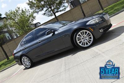 2011 BMW 550i PREM/SPORTS PKG NAV HTD STS FRESH TRADE IN   - Photo 39 - Stafford, TX 77477